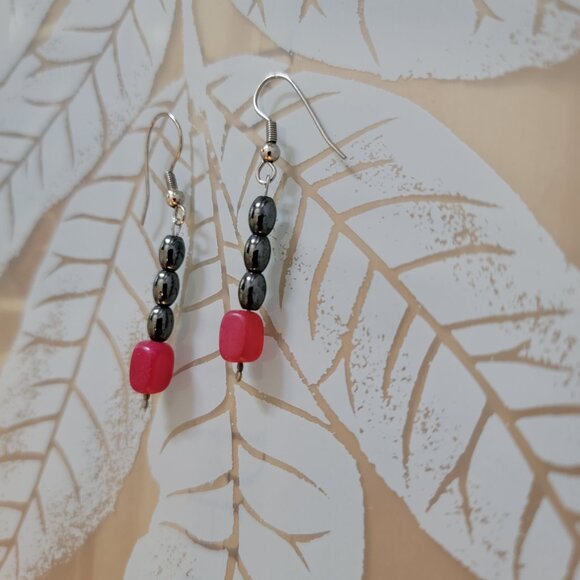 Vintage Silver Tone Earrings Lightweight Dangle Drop, Black Pink Elegant - Picture 3 of 5